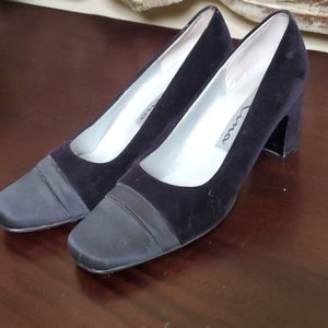 Nina Dress Shoes